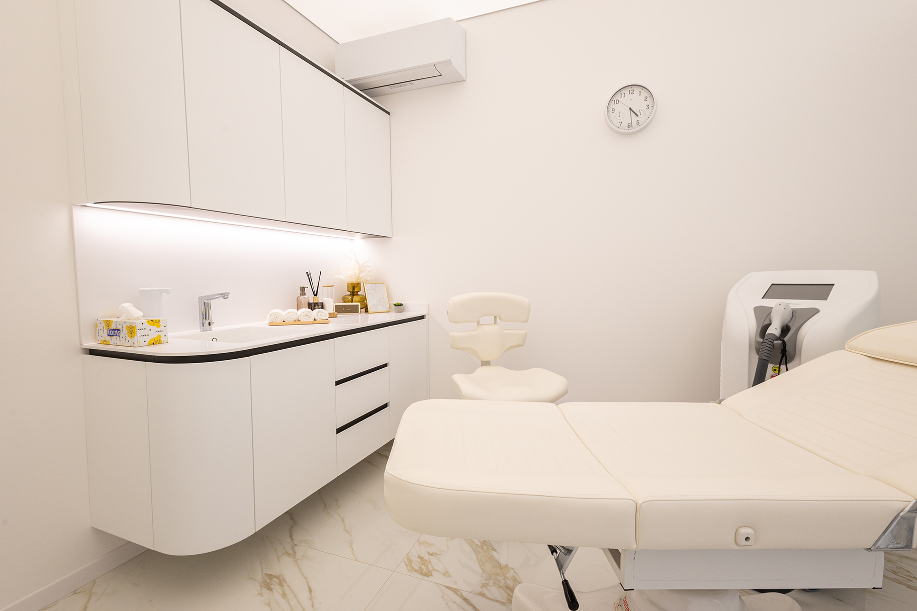 PrimeLaser - интериор - лазерен център Русе